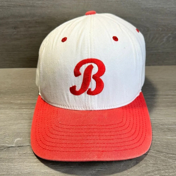 Red & White “B” Hat Flex Fit - Picture 1 of 5